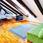 Pirja Apartment *